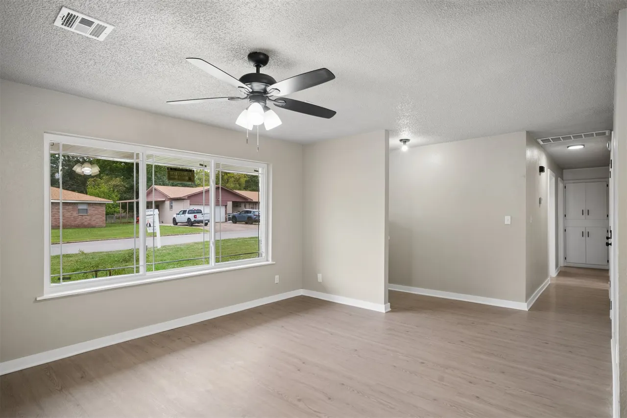 Photo 8 — 1406 W Clint Street, Claremore, OK 74017