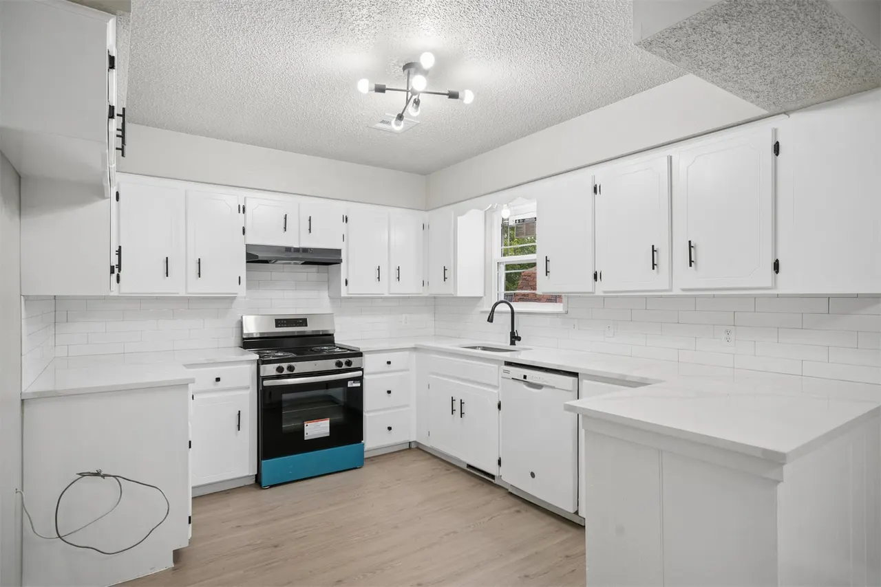 Photo 11 — 1406 W Clint Street, Claremore, OK 74017