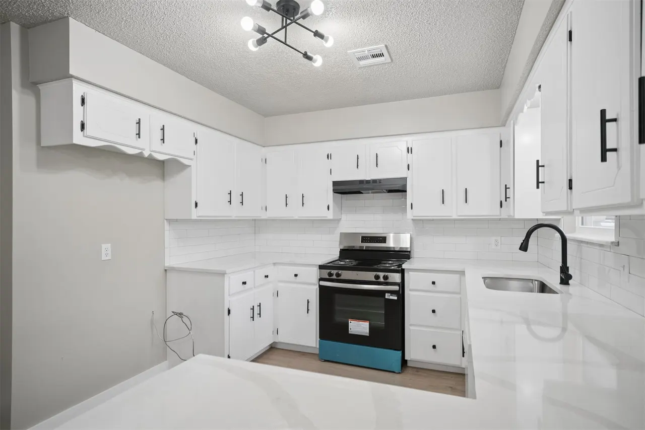 Photo 12 — 1406 W Clint Street, Claremore, OK 74017