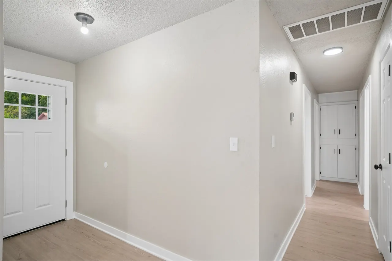 Photo 4 — 1406 W Clint Street, Claremore, OK 74017