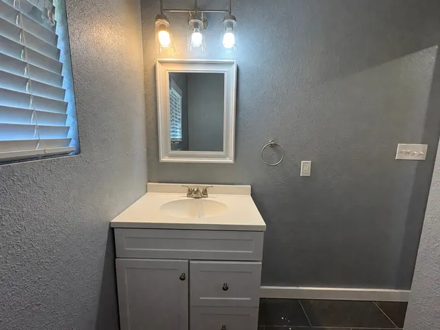 Photo 6 — 7550 Meridian Road, Ardmore, OK 73401