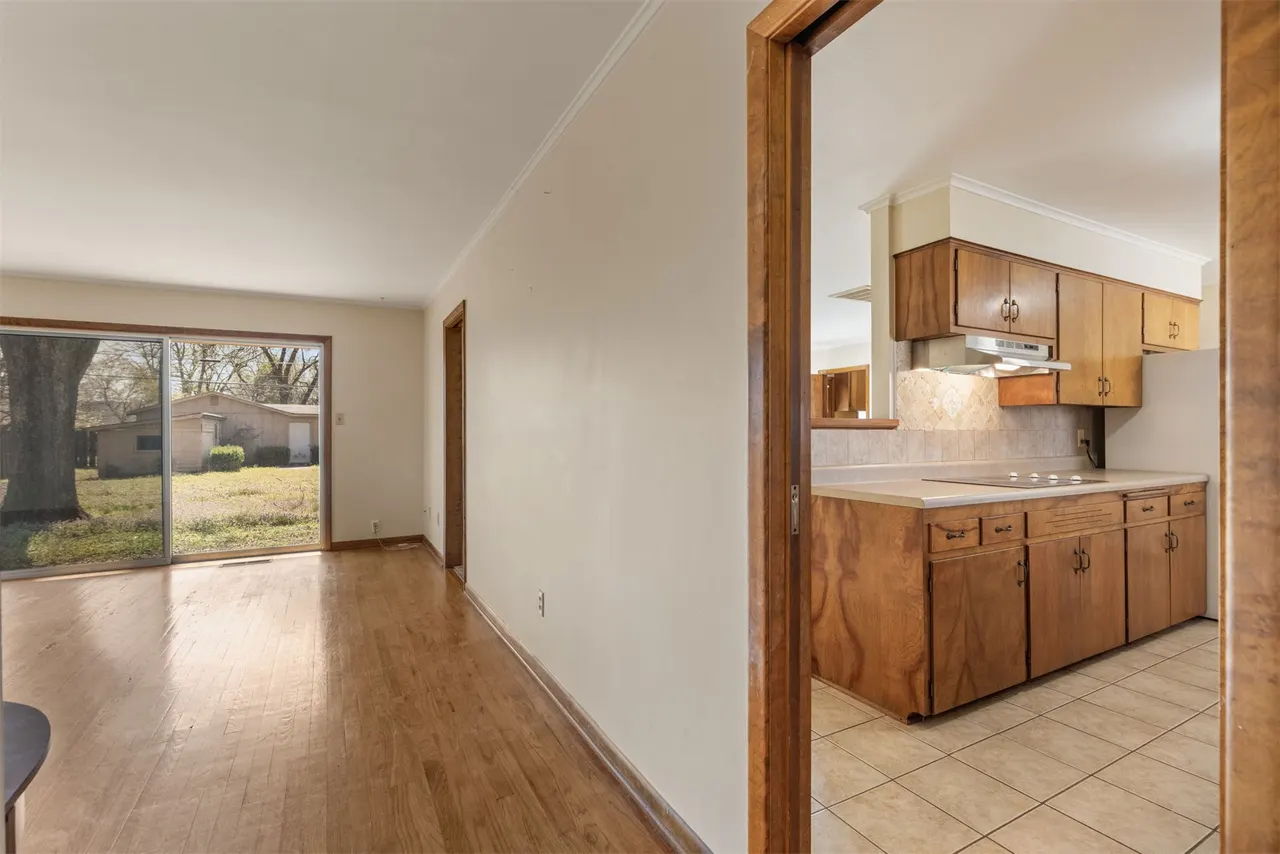 Photo 8 — 316 E Pecan Street, Coweta, OK 74429