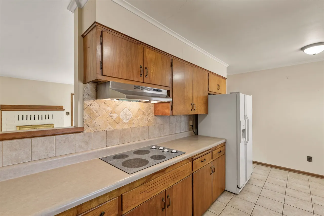 Photo 17 — 316 E Pecan Street, Coweta, OK 74429