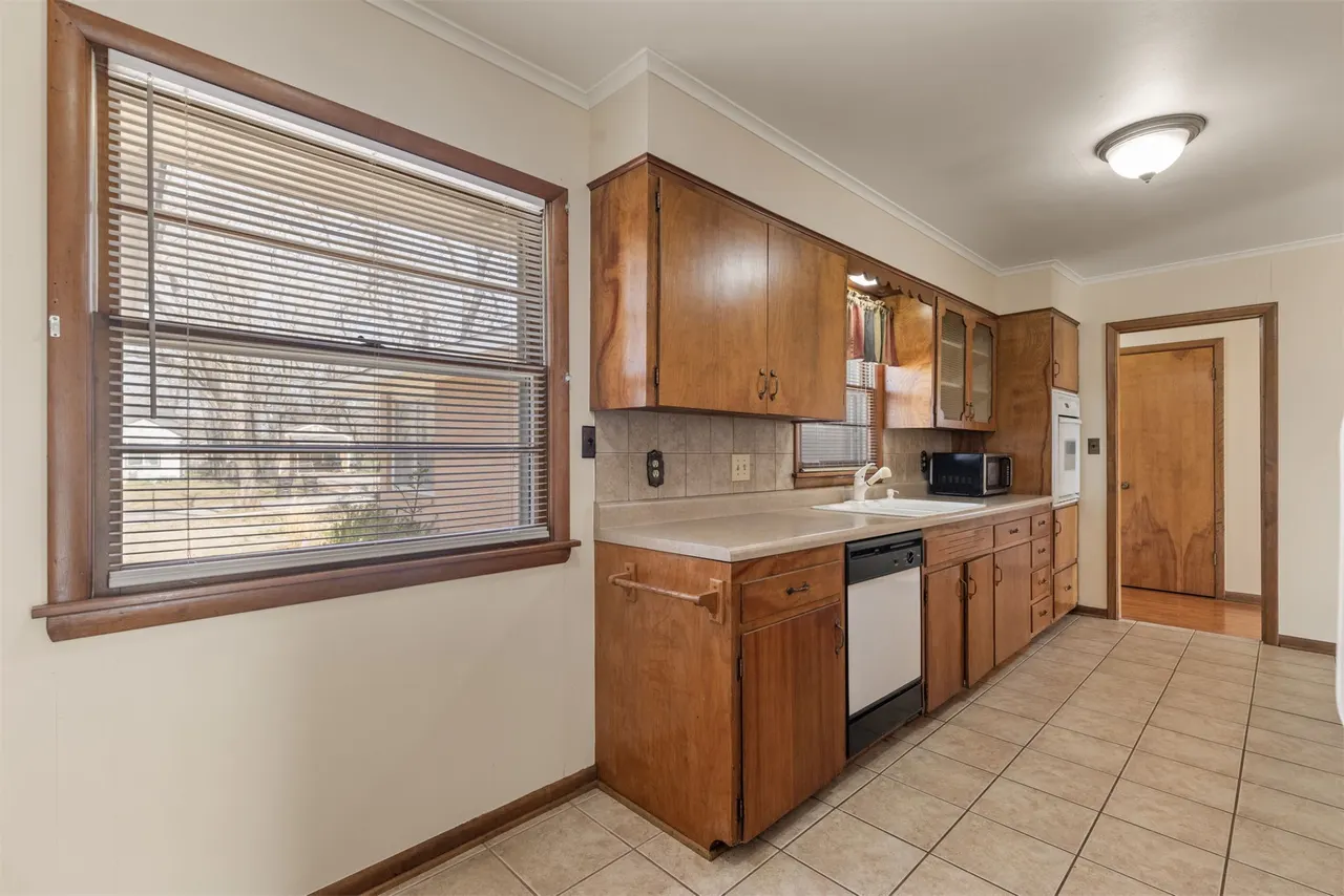 Photo 20 — 316 E Pecan Street, Coweta, OK 74429