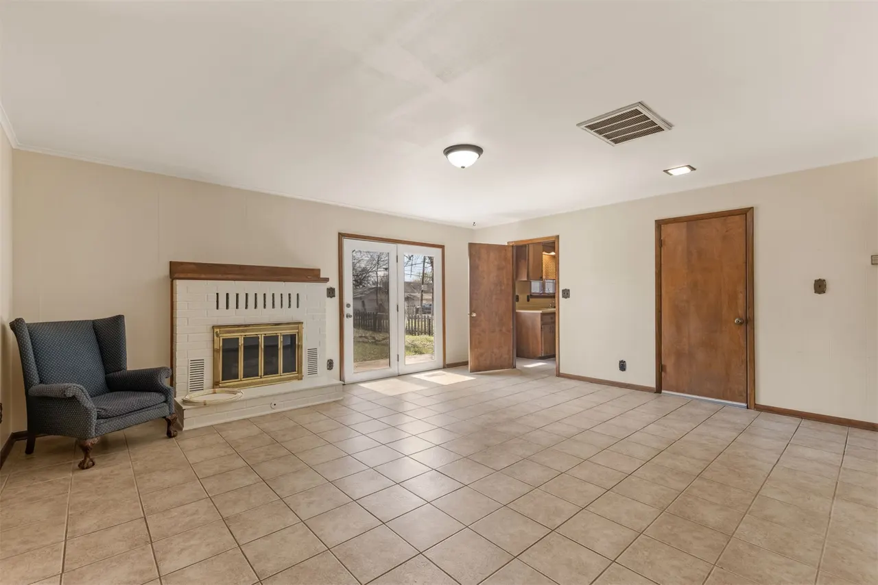 Photo 22 — 316 E Pecan Street, Coweta, OK 74429