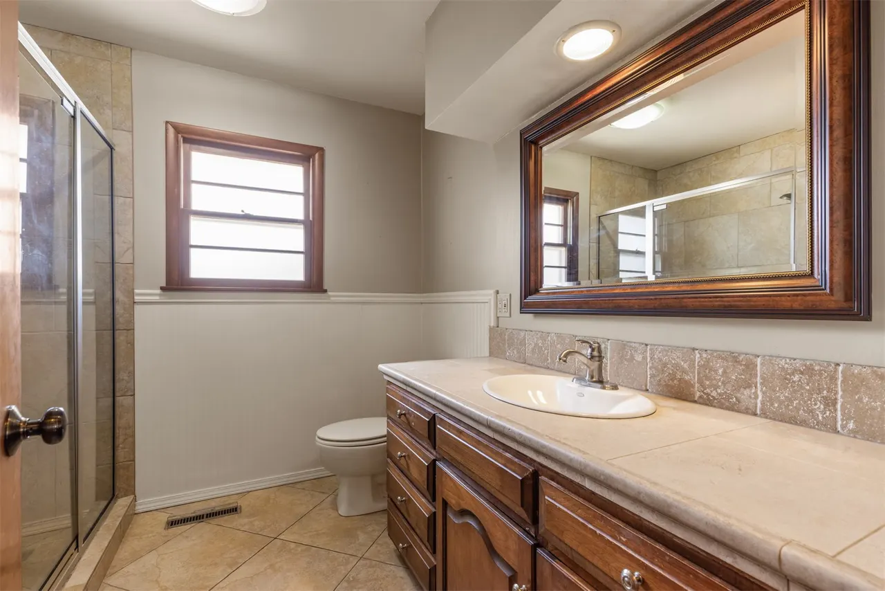 Photo 37 — 316 E Pecan Street, Coweta, OK 74429