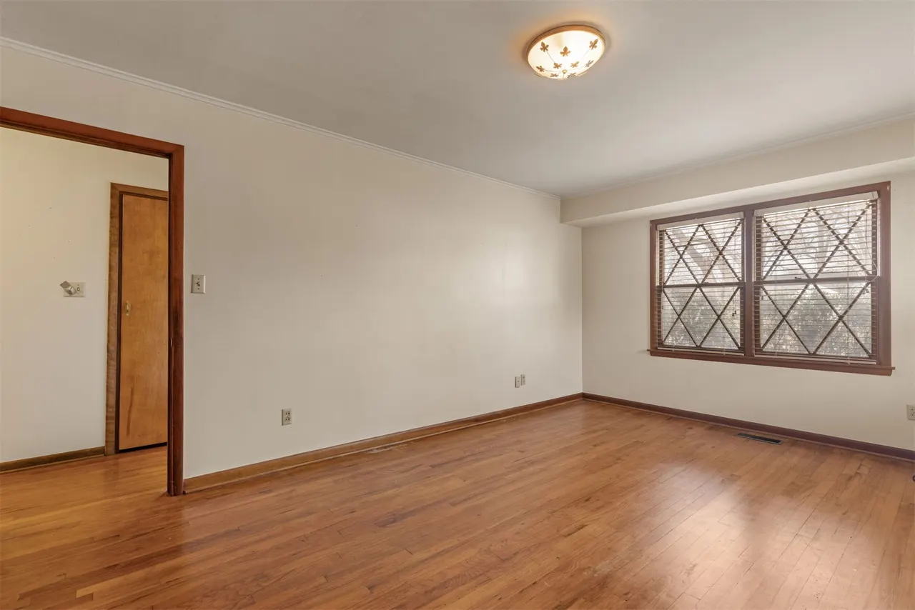 Photo 40 — 316 E Pecan Street, Coweta, OK 74429