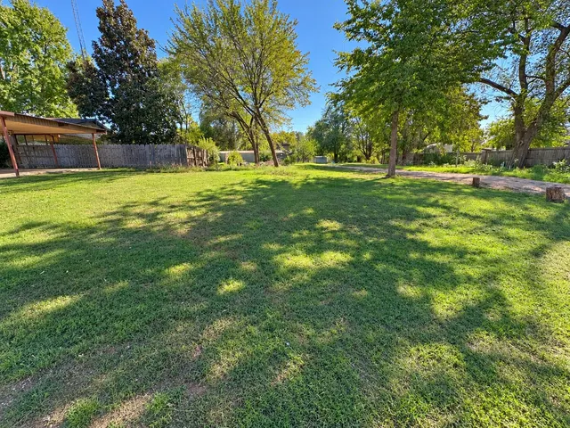 Photo 3 — 21529 Lebanon Street, Lebanon, OK 73440