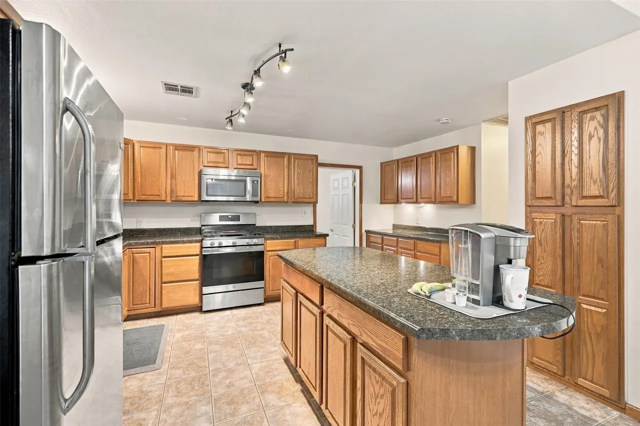 Photo 3 — 24365 449th Avenue, Depew, OK 74028