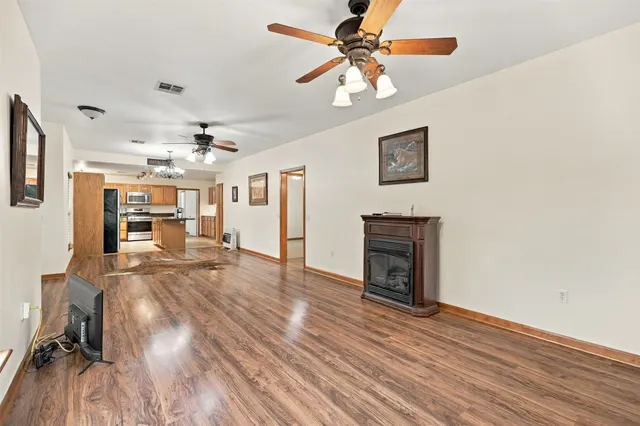 Photo 7 — 24365 449th Avenue, Depew, OK 74028
