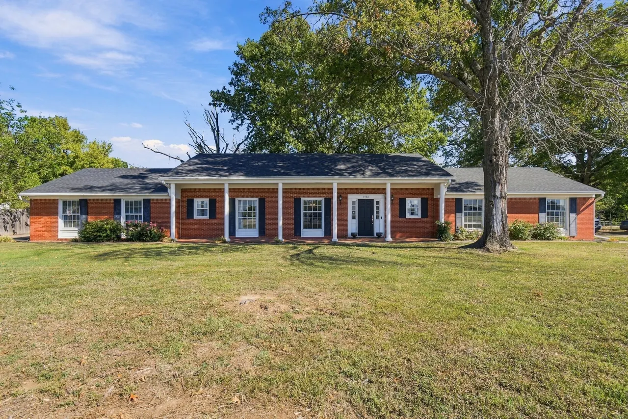 Photo 44 — 1936 Memorial Drive, Claremore, OK 74017