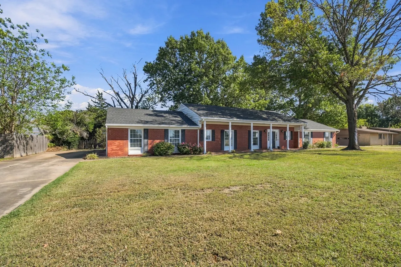 Photo 46 — 1936 Memorial Drive, Claremore, OK 74017