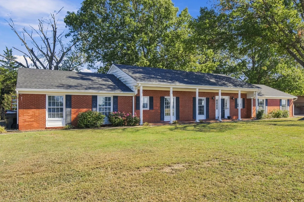 Photo 3 — 1936 Memorial Drive, Claremore, OK 74017