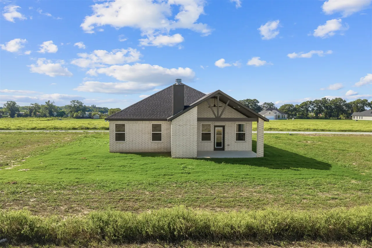 Photo 33 — 11202 Post Oak Circle, Marietta, OK 73448