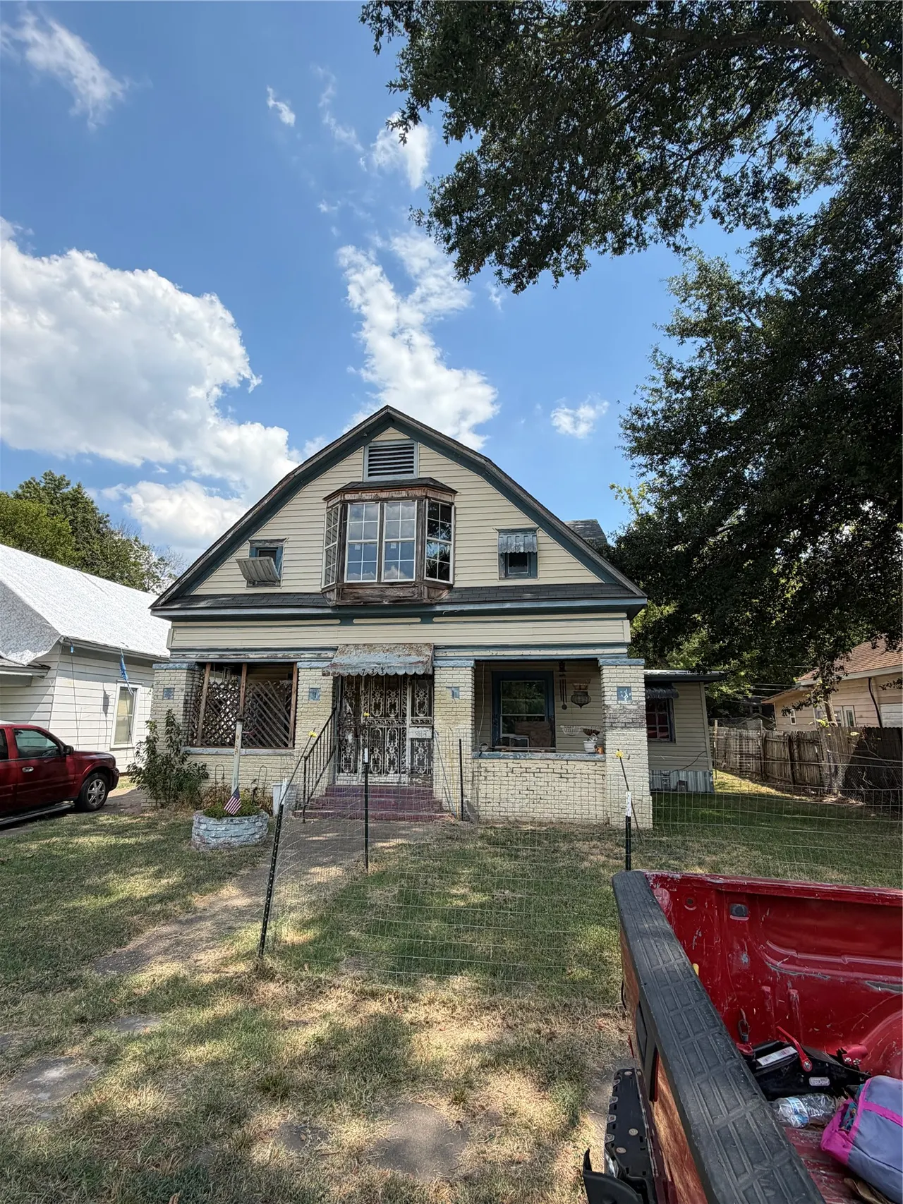 Front exterior — 733 N Seminole Avenue, Okmulgee, OK 74447