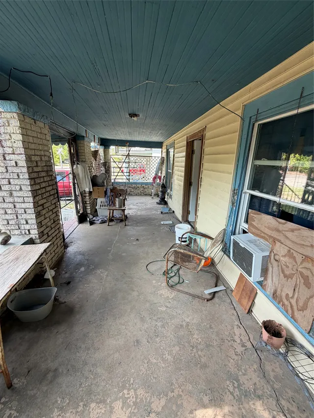 Photo 4 — 733 N Seminole Avenue, Okmulgee, OK 74447