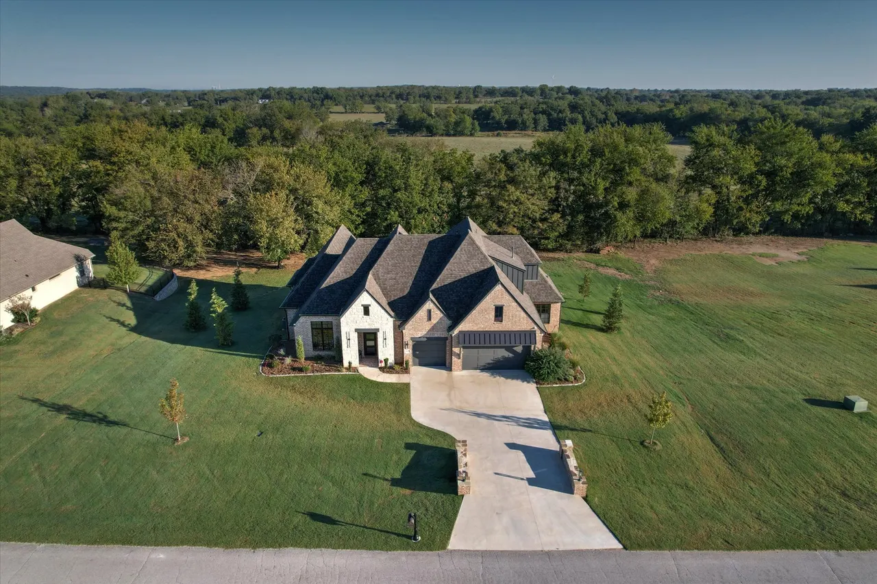 Photo 49 — 9597 E Bond Drive, Claremore, OK 74017