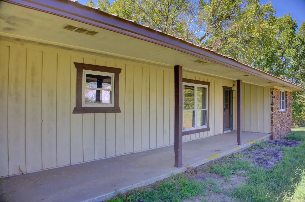 Photo 4 — 37433 4450 Road, Vinita, OK 74301