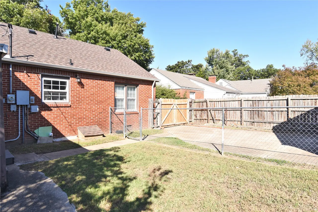 Photo 22 — 733 Oswego Avenue, Tulsa, OK 74112