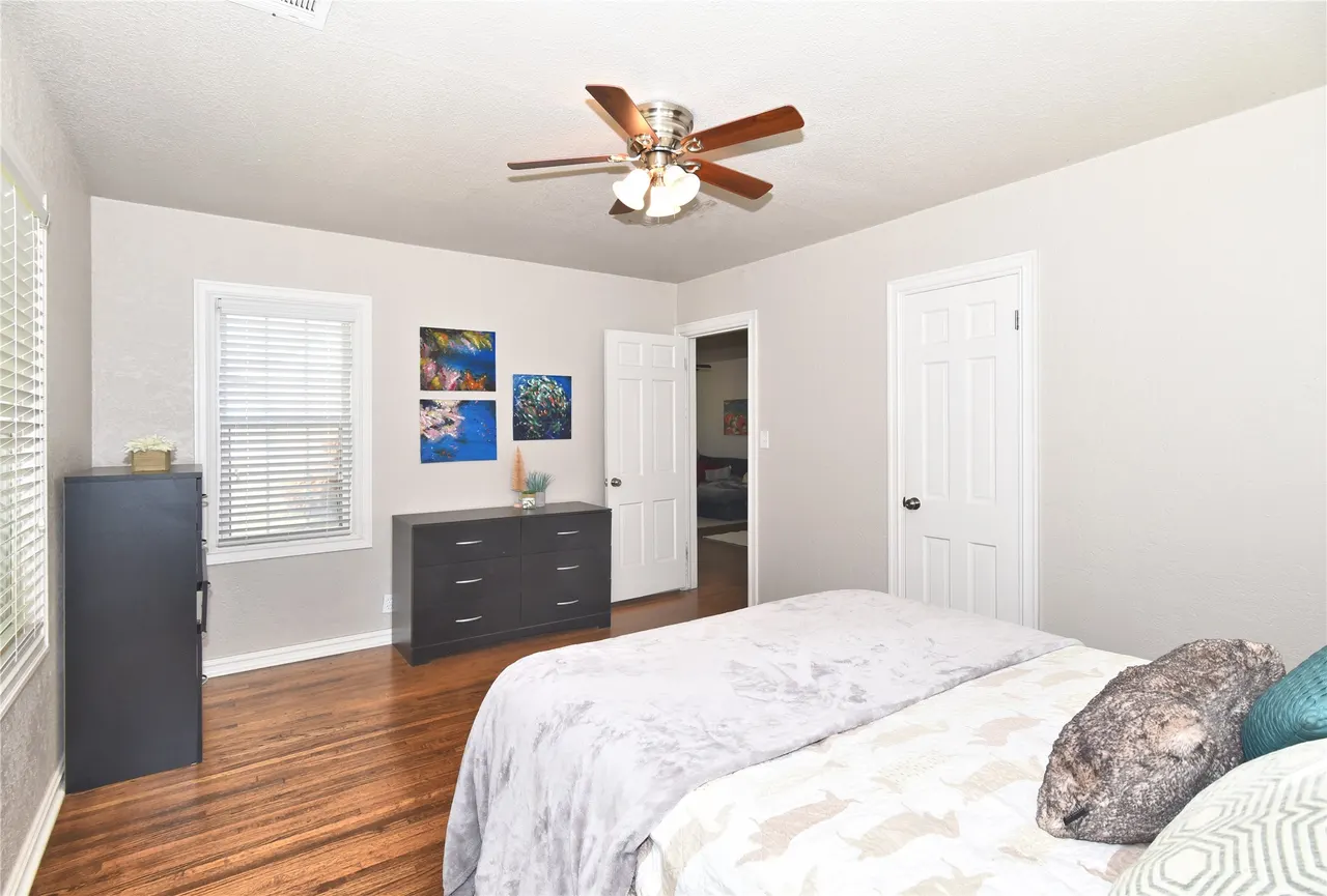 Photo 9 — 733 Oswego Avenue, Tulsa, OK 74112