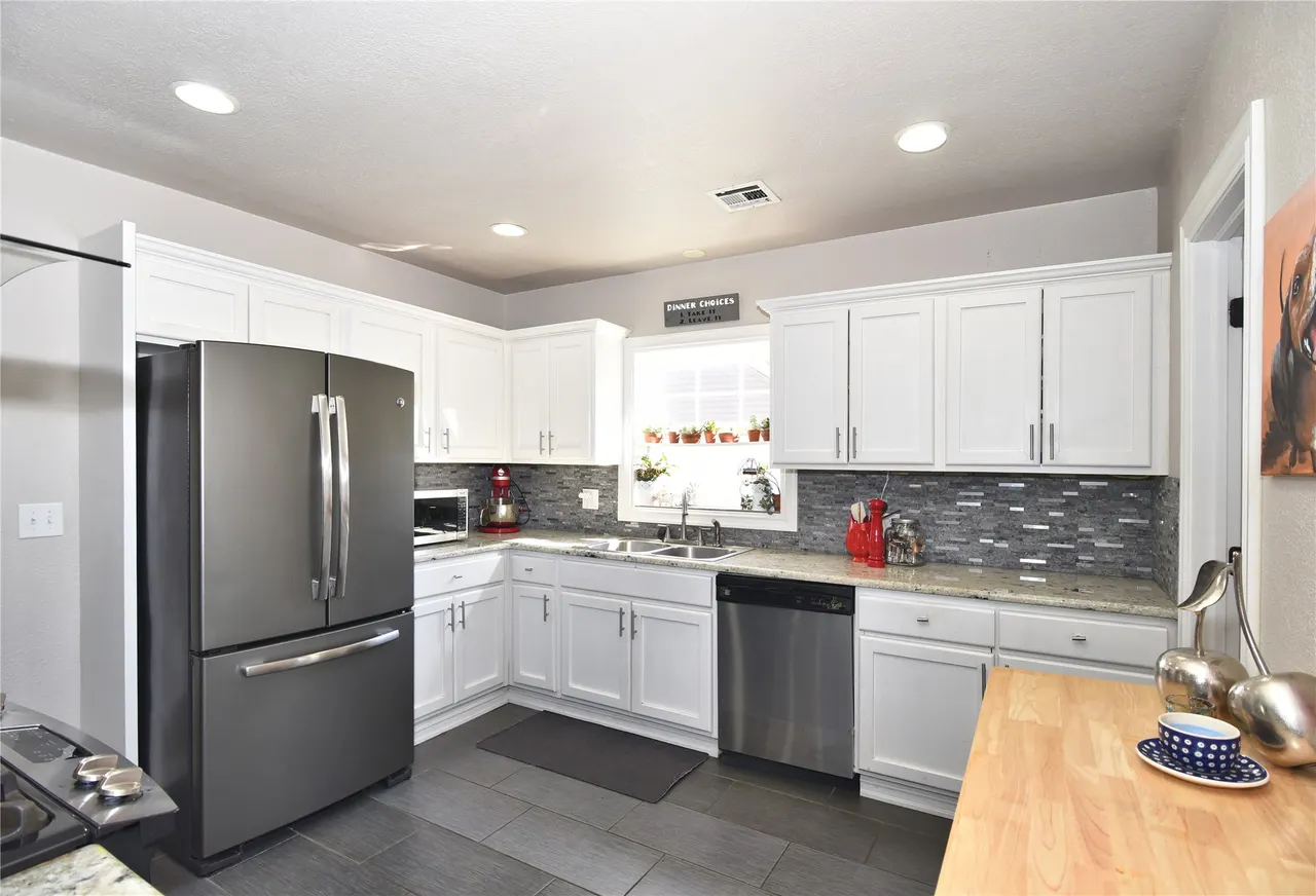 Photo 16 — 733 Oswego Avenue, Tulsa, OK 74112