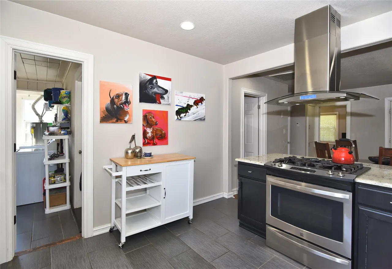 Photo 14 — 733 Oswego Avenue, Tulsa, OK 74112