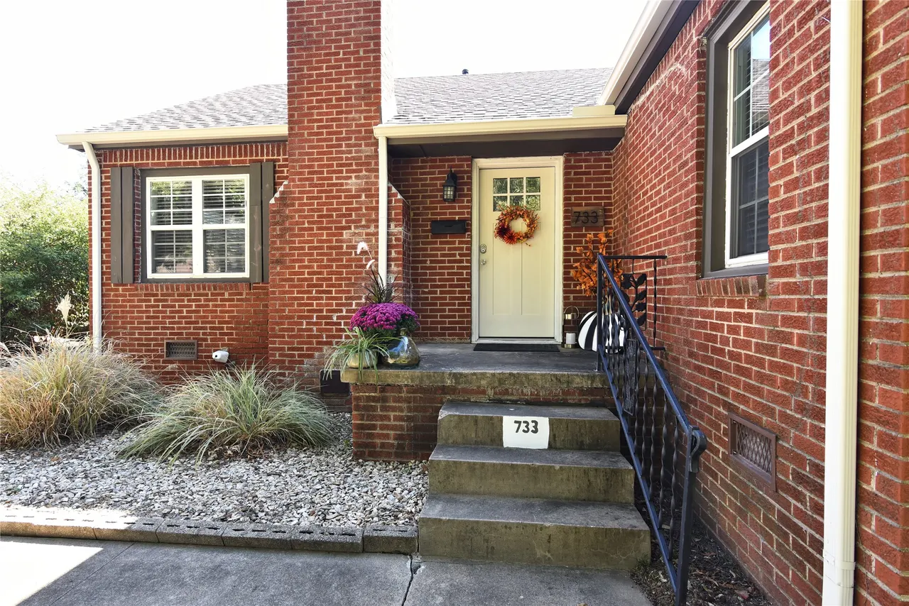 Photo 4 — 733 Oswego Avenue, Tulsa, OK 74112