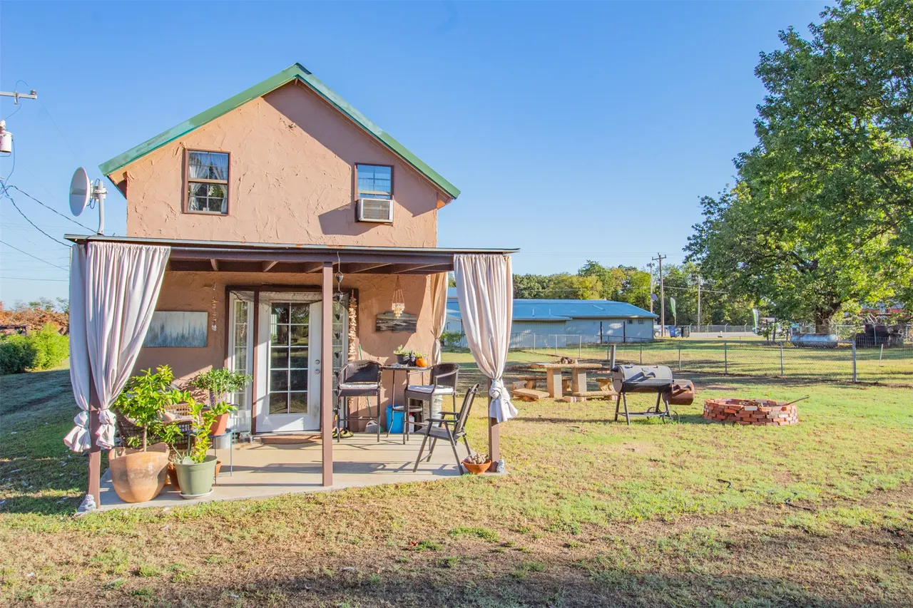 Photo 4 — 5462 Us 70, Mead, OK 73449