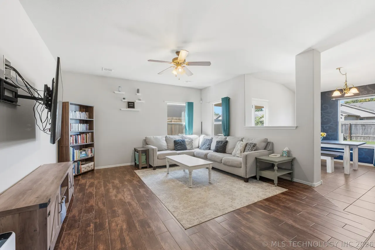 Photo 5 — 4001 W 104th Court S, Jenks, OK 74037