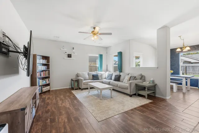 Photo 5 — 4001 W 104th Court S, Jenks, OK 74037