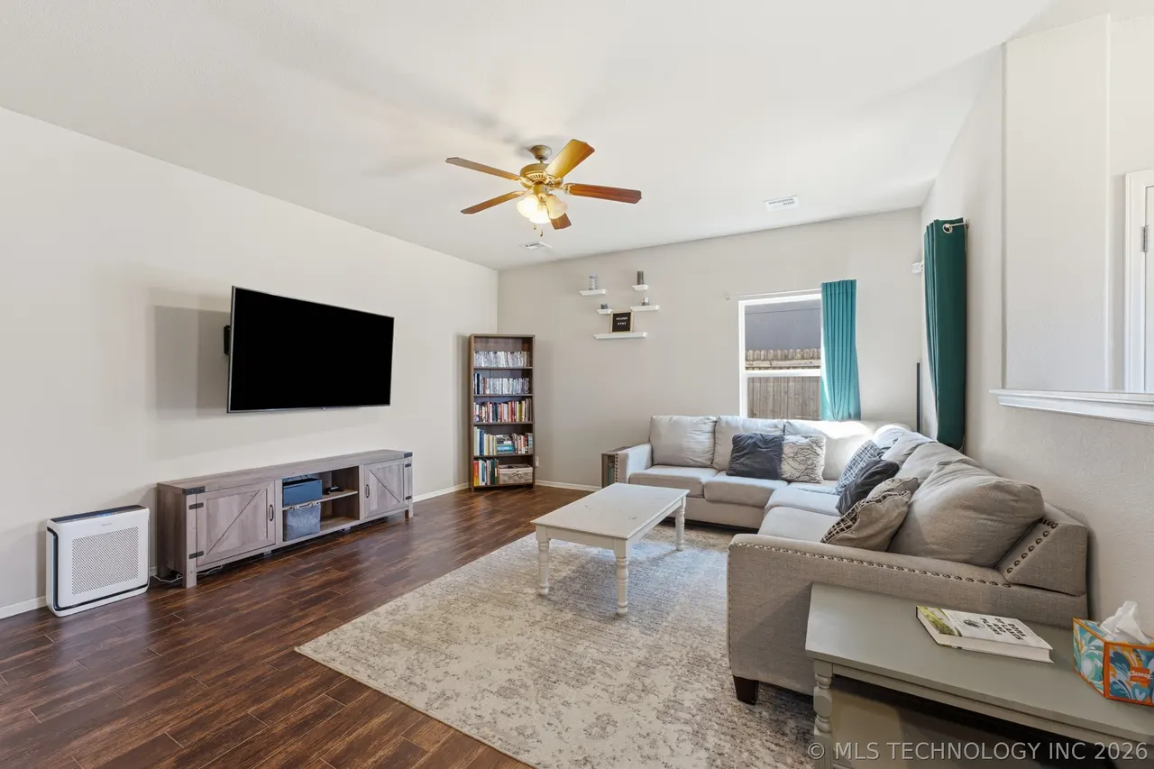 Photo 6 — 4001 W 104th Court S, Jenks, OK 74037