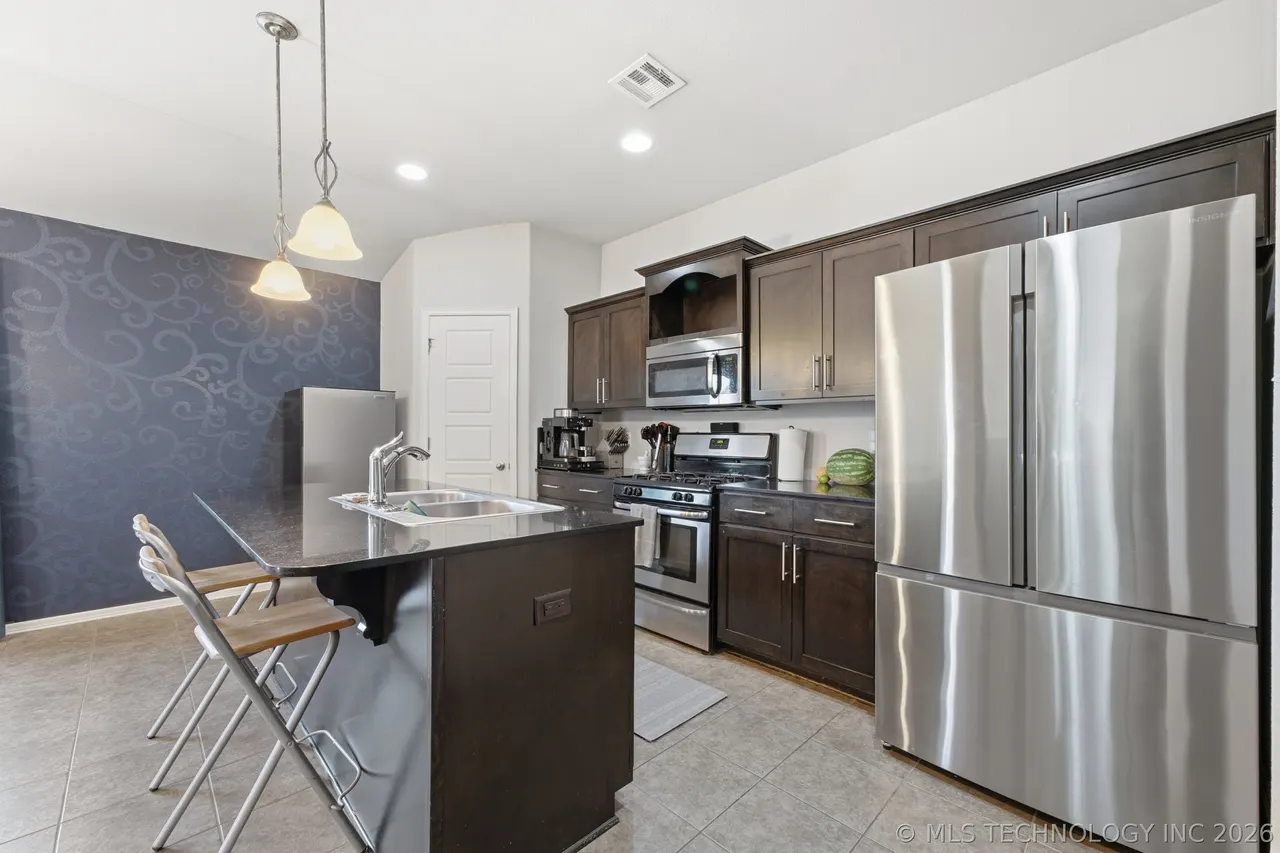 Photo 7 — 4001 W 104th Court S, Jenks, OK 74037