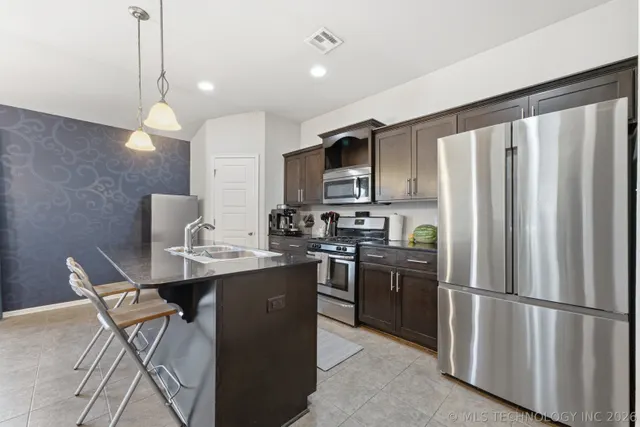 Photo 7 — 4001 W 104th Court S, Jenks, OK 74037