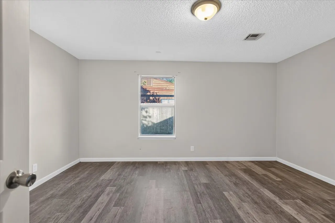 Photo 19 — 721 Acorn Drive, Bartlesville, OK 74003