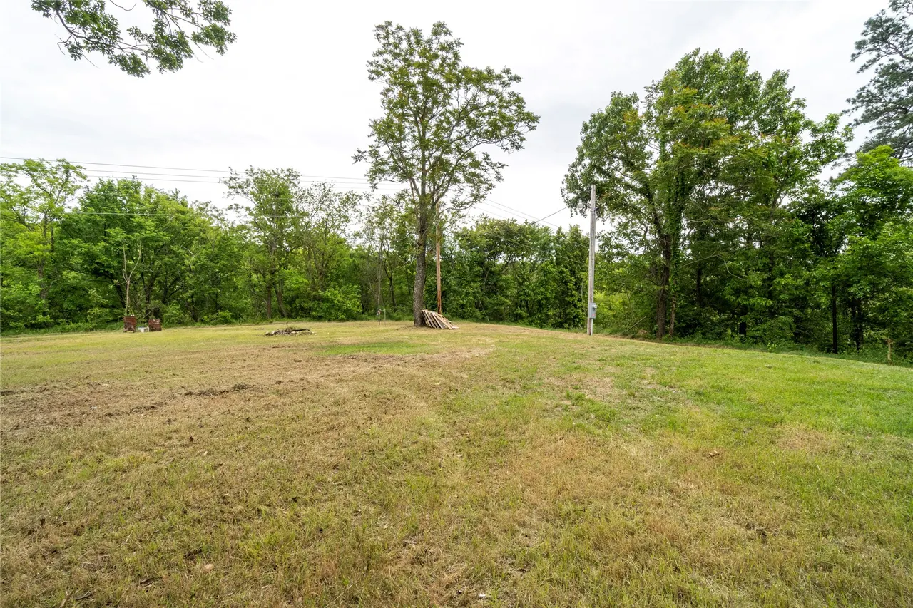 Photo 19 — 4664 S Hwy 82, Locust Grove, OK 74352