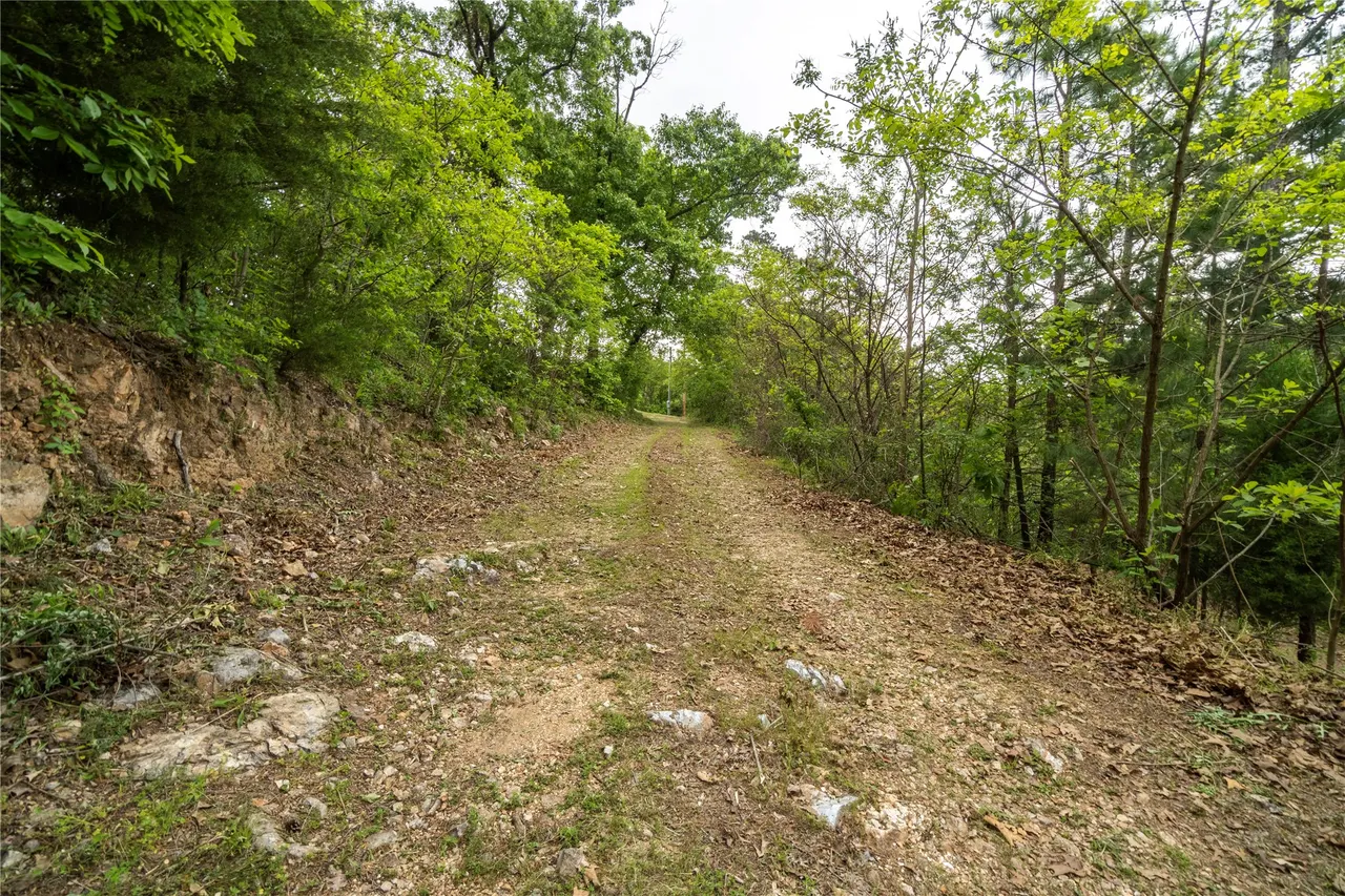 Photo 20 — 4664 S Hwy 82, Locust Grove, OK 74352