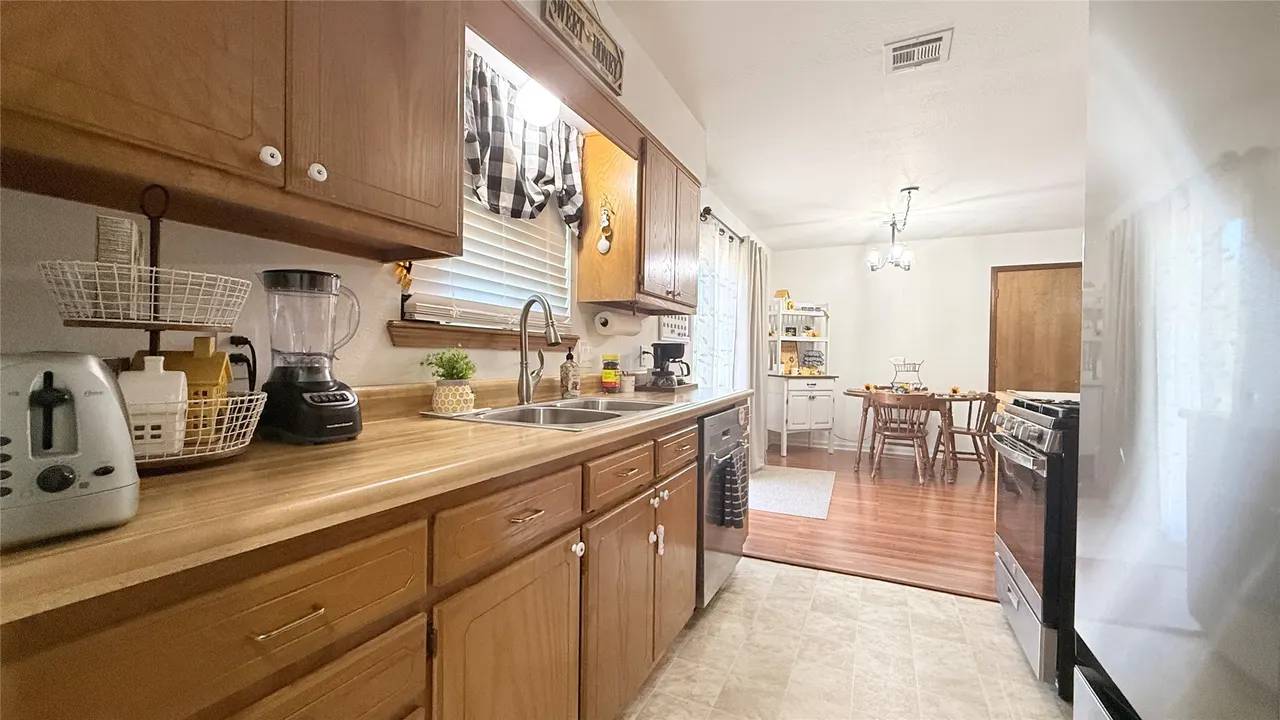 Photo 27 — 70 S Gladd Road, Fort Gibson, OK 74434