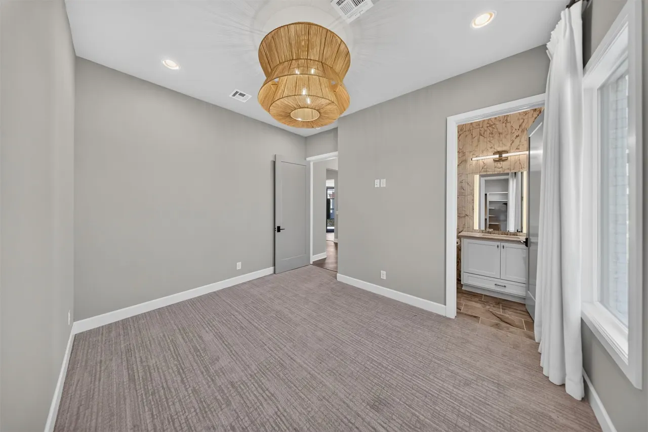 Photo 17 — 17584 E White Tail Cove, Owasso, OK 74055