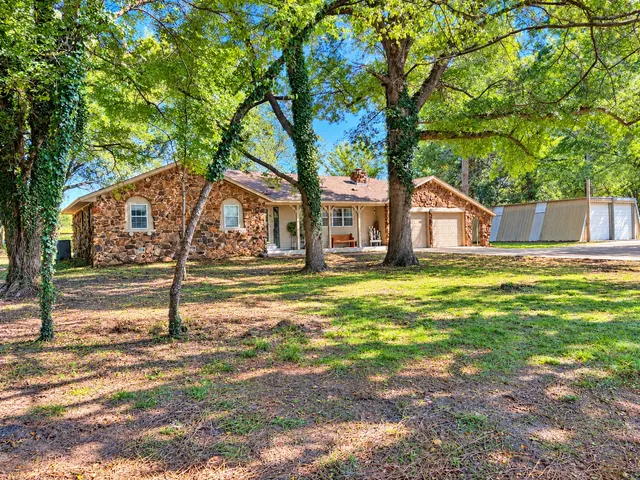 Photo 2 — 17155 S 321st East Avenue, Coweta, OK 74429