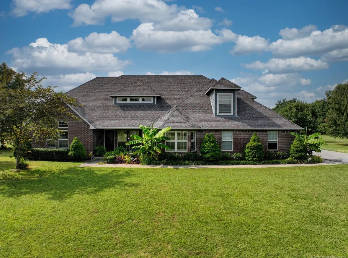 Front exterior — 23332 E 132nd Street S, Coweta, OK 74429
