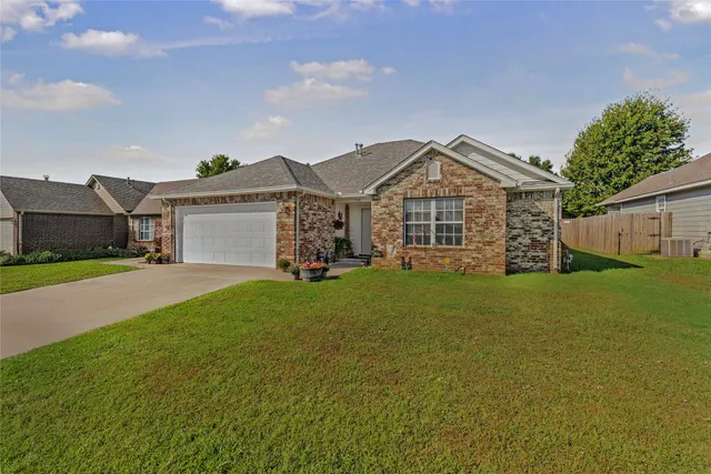Photo 4 — 1119 S Spinnaker Drive, Oologah, OK 74053