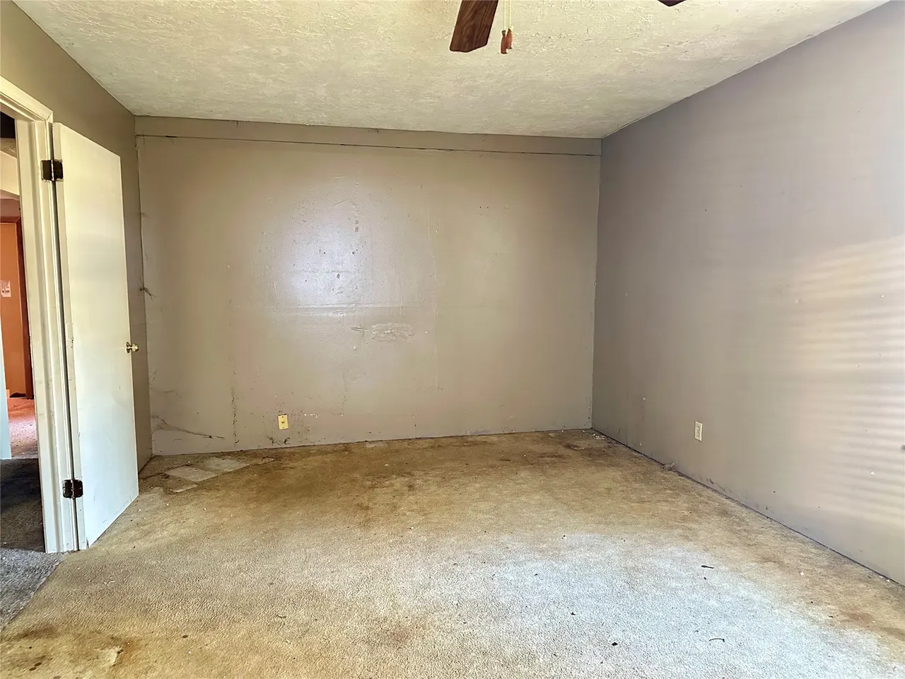 Photo 11 — 703 E Wynnewood Avenue, Sulphur, OK 73086