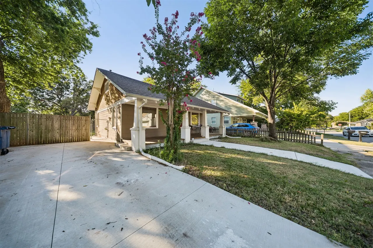 Photo 2 — 520 S Wheeling Avenue E, Tulsa, OK 74103