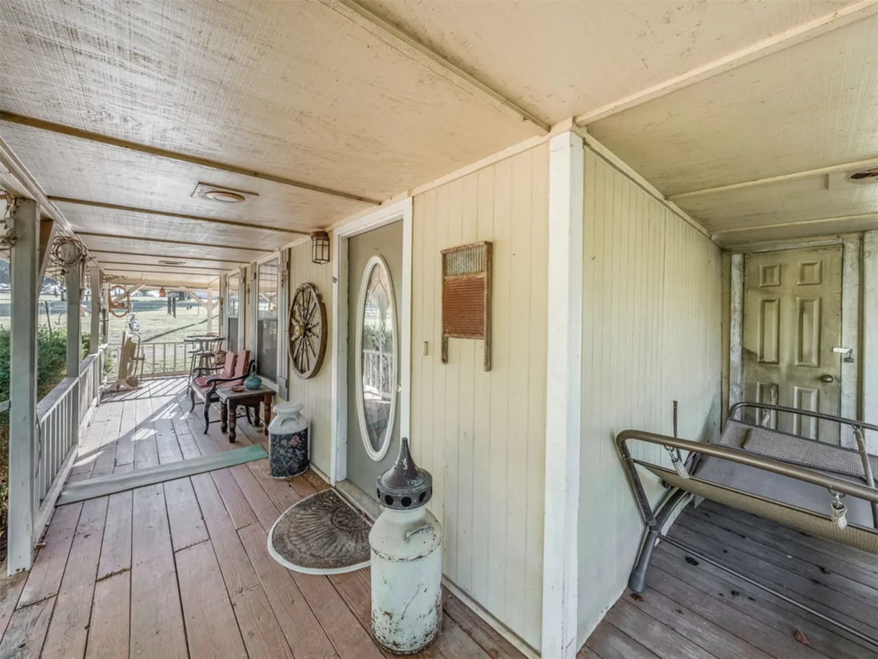 Photo 2 — 22352 W Coyote Trail S, Sand Springs, OK 74063