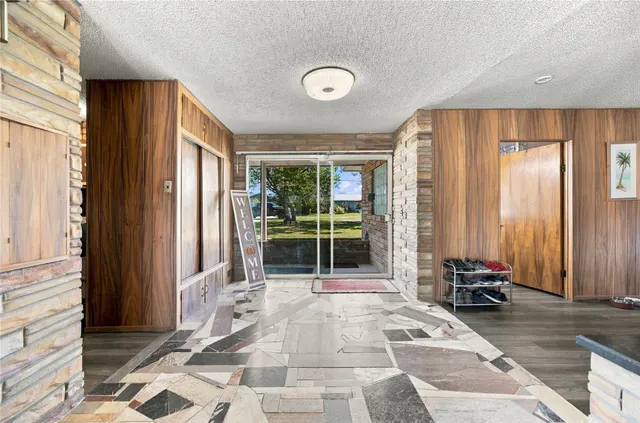 Photo 3 — 1402 N 157th East Avenue, Tulsa, OK 74116