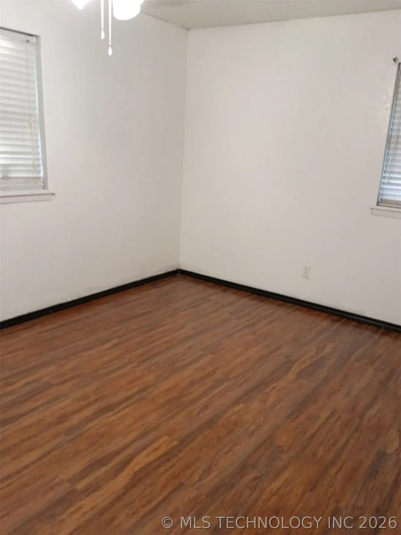 Photo 11 — 125 W Durant Street, Bennington, OK 74723