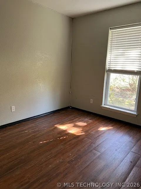 Photo 7 — 125 W Durant Street, Bennington, OK 74723