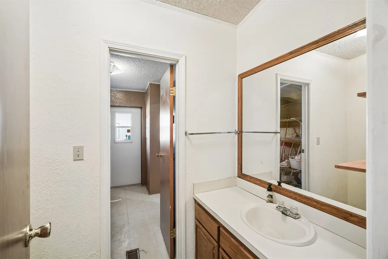 Photo 32 — 11011 S 513th West Avenue, Drumright, OK 74030