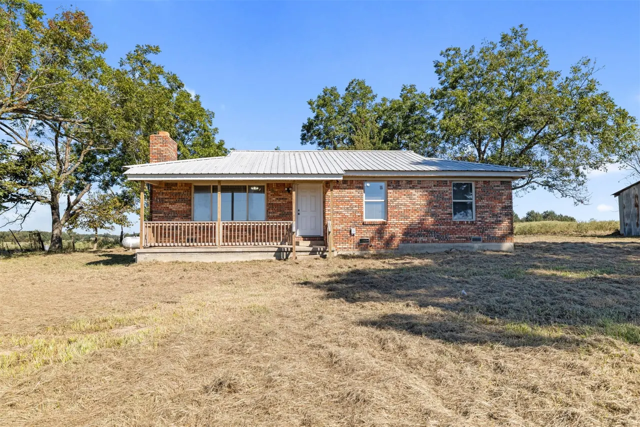 Front exterior — 8405 E Nightingale Road, Atoka, OK 74525