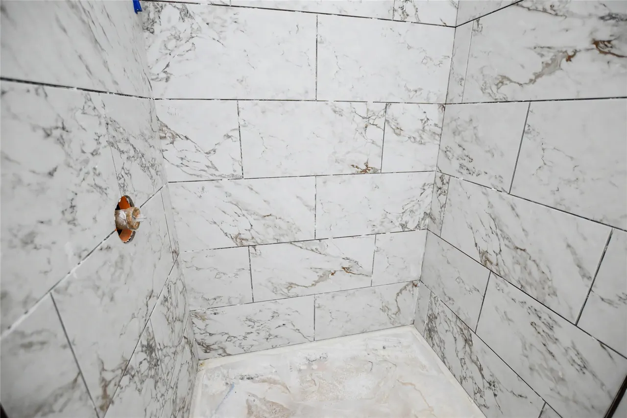 Photo 7 — 18915 W Hunters Court, Park Hill, OK 74451
